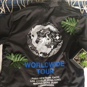 World tour coat